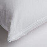 Velfont - Yeti - Verkoelend hoofdkussen -63x63cm