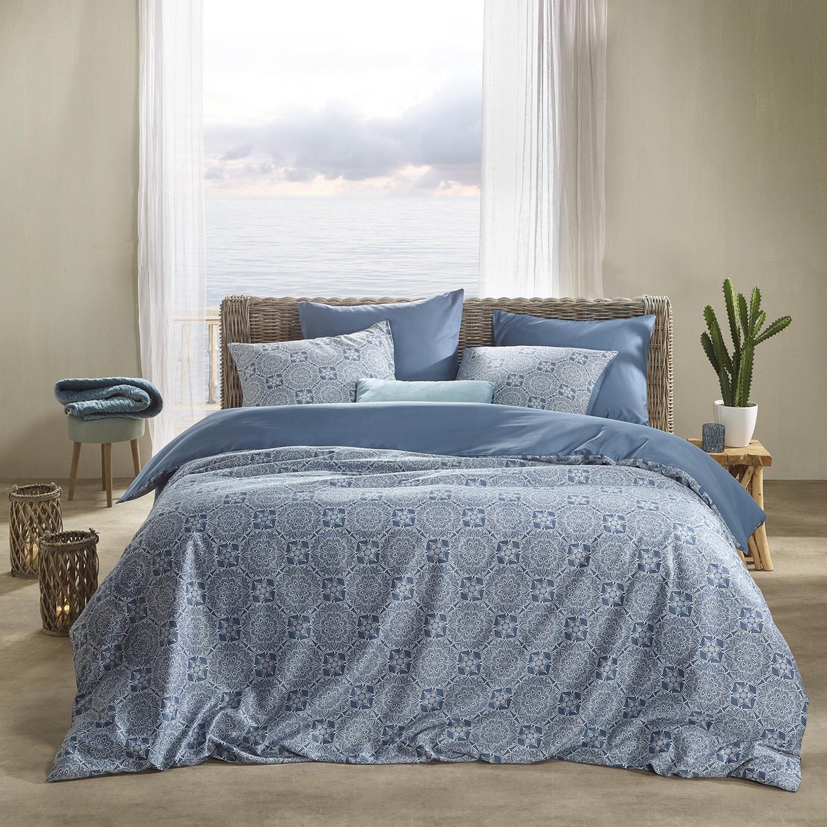 De Witte Lietaer Dekbedovertrek Katoen Satijn, Henna Blue Horizon – 240 x 220 + 2x 60 x 70 cm