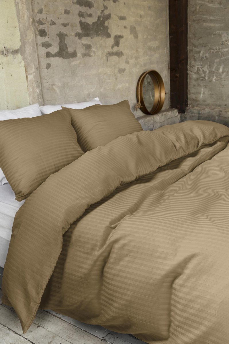 Hotel Linnen - Dekbedovertrek - Eenpersoons - 140x200/260 + 1 kussensloop 60x70 - Taupe